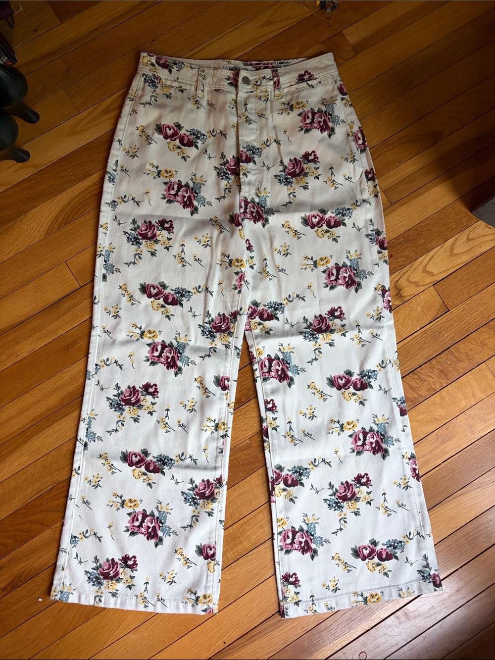 Anthropologie Rolla’s sailor wide leg crop floral Jean size 29